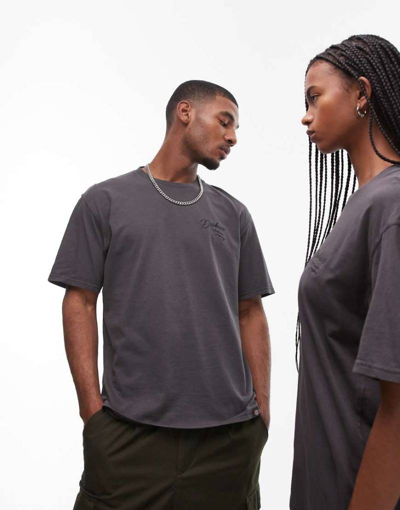 Dickies - T-Shirt in Schwarz mit kleinem, farblich abgestimmtem Western-Logo im Seil-Design von Dickies