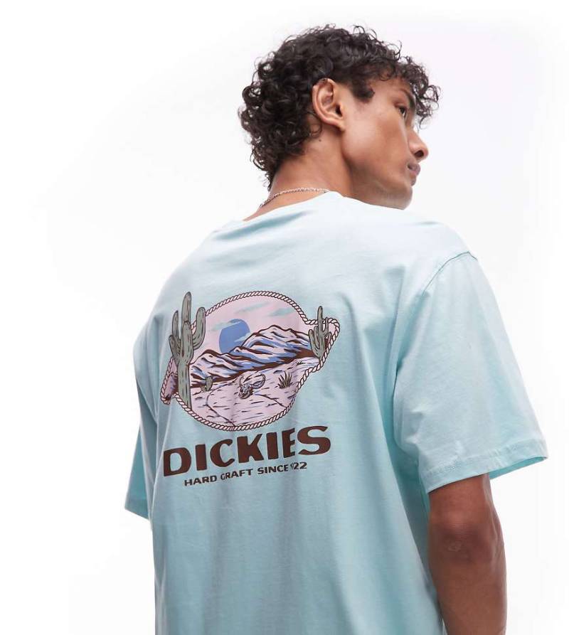 Dickies - T-Shirt in pastelligem Türkis mit Wappen-Rückenprint im Western-Design, exklusiv bei ASOS-Blau von Dickies