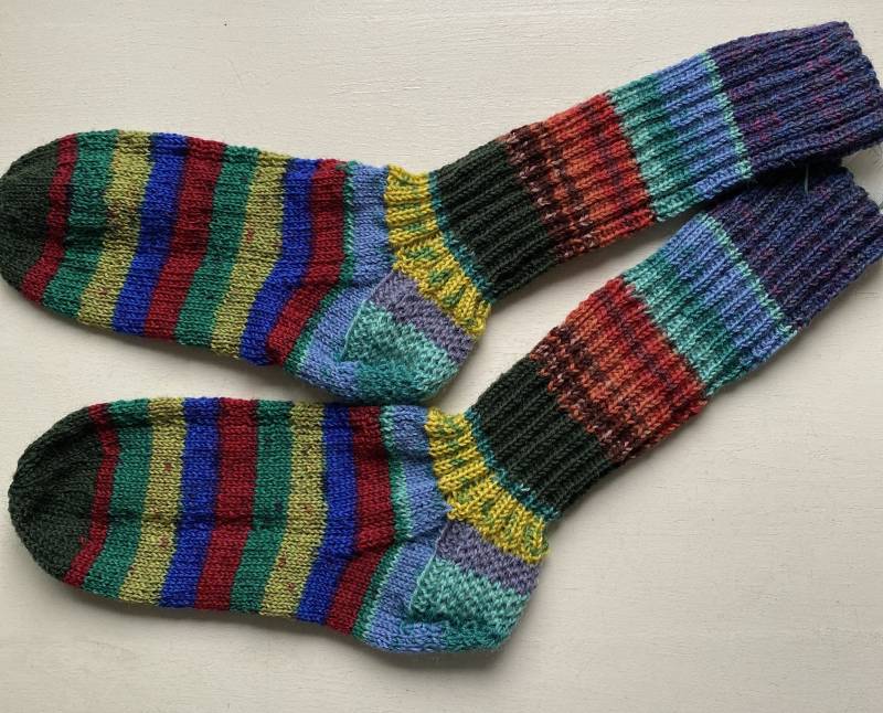 Socken Gr 38 Wollsocken Handgestrickt Damen Strümpfe Hausstrümpfe Wollstrümpfe von DieAltePosthalterei