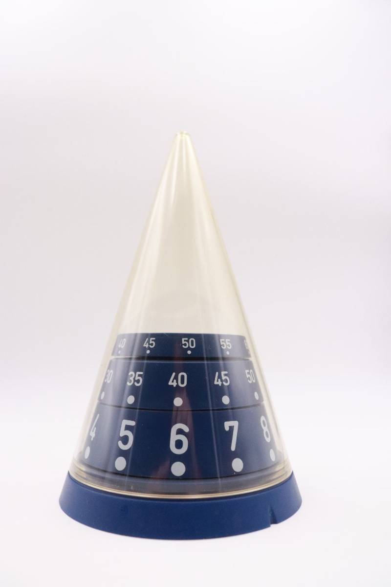 Berendsohn Cone Clock, Blau Mit Pinguin Hechinger Quartz Time/Zapfen Uhr #w von DieAufraeumerDE