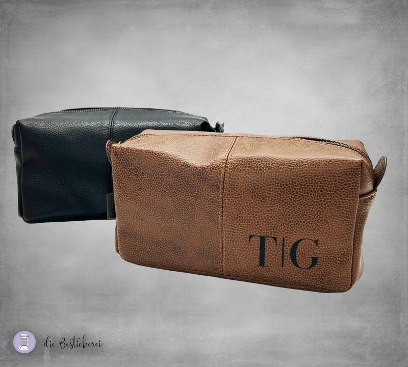 Kulturbeutel | Toiletttasche Für Männer Personalisiert von DieBestickerei