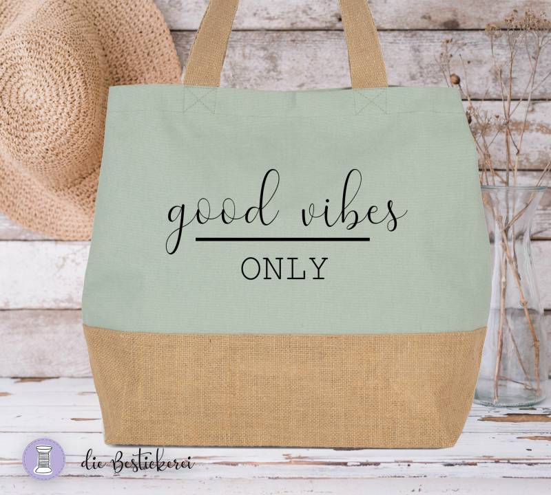 strandtasche Xl | Einkaufstasche Jutetasche Shopper in Hellgrün von DieBestickerei