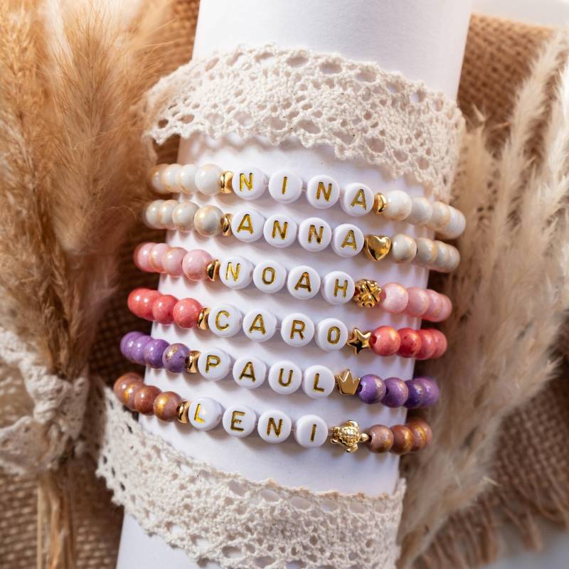 Armband Personalisiert Natursteinperlen, Personalisiertes Armband, Mit Namen, Buchstaben, Perlenarmband, Namensarmband von DieDeniseShop