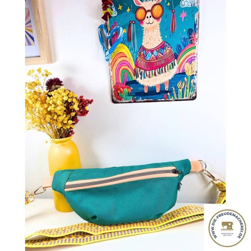 Bauchtasche Outdoor Petrol, Crossbody Bag, Gürteltasche, Wasserabweisend, Handtasche, Wimmal, Boho von DieFreudemacherei