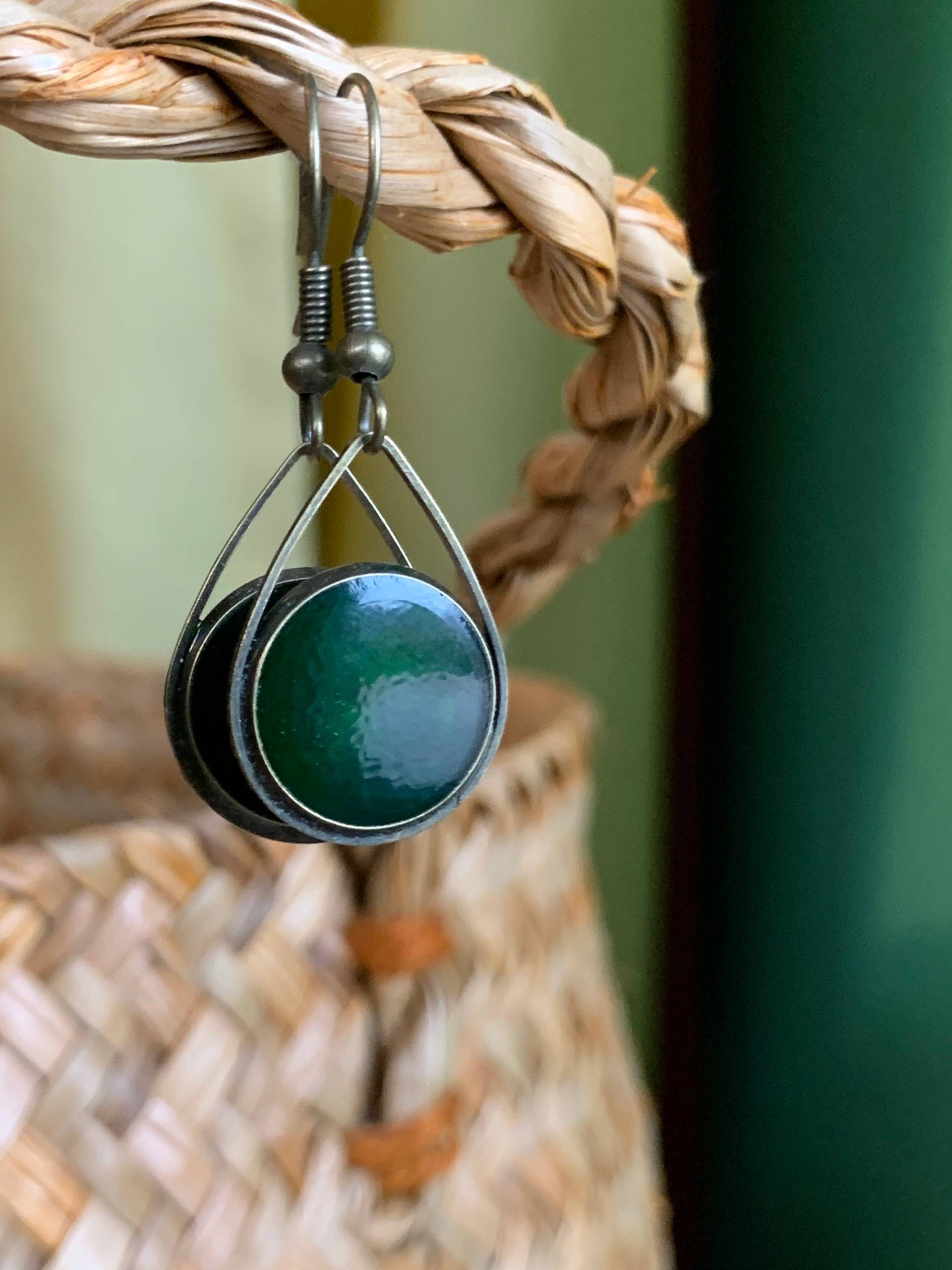 Grüne Resinohrringe, Harzohrringe Grüne Resinohrringe, Harzohrringe von DieHangLage