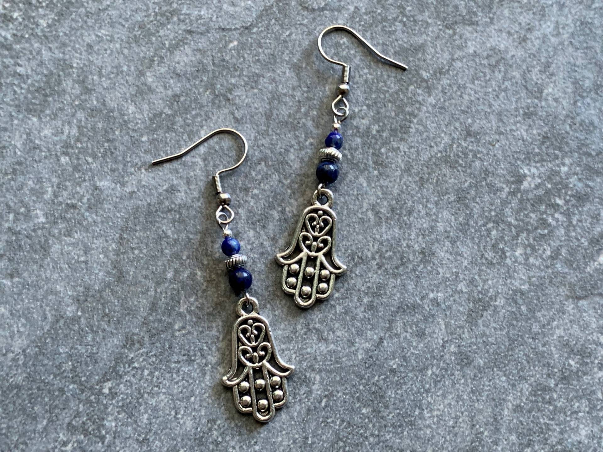 Hamsa Ohrringe Mit Blauem Lapislazuli, Hand Der Fatima Hamsa Ohrringe Mit Blauem Lapislazuli, Hand Der Fatima von DieHangLage