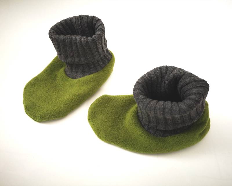 Booties Babyschuhe Baumwollfleece Winter Kiwigrün Tragekind Extralanger Schaft von DieLederbande