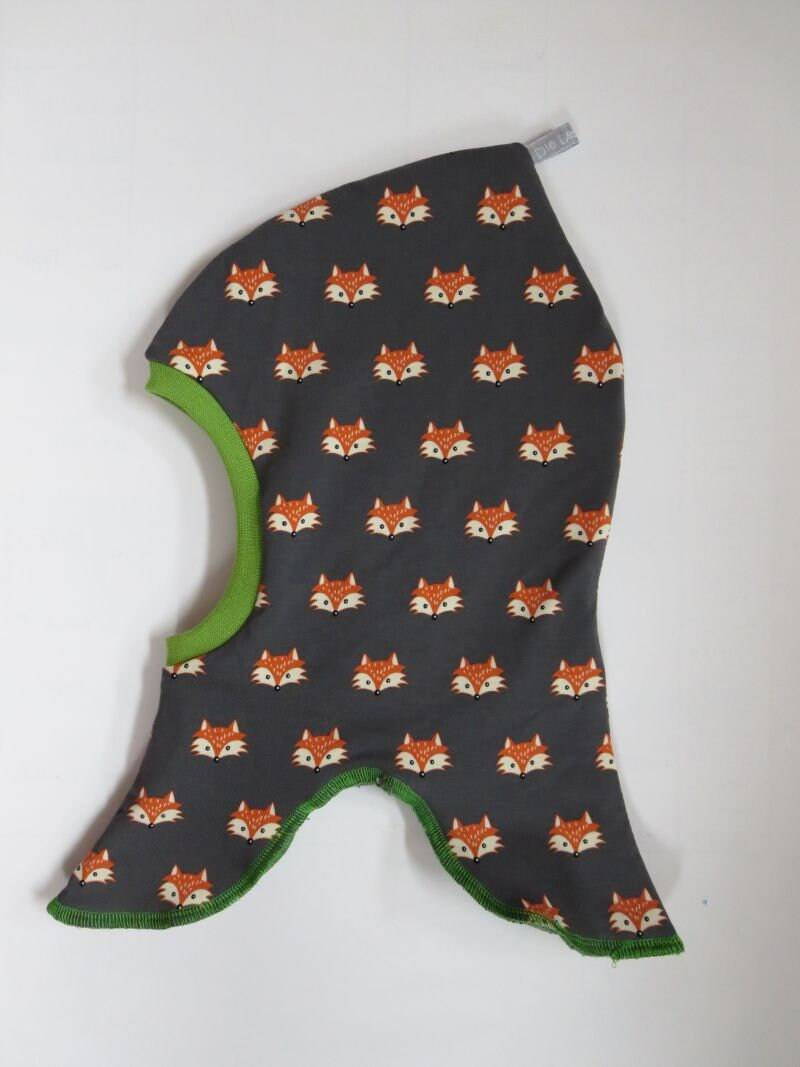 Einzelstück 46/48 Schlupfmütze Füchse Fleece Grau Grün von DieLederbande