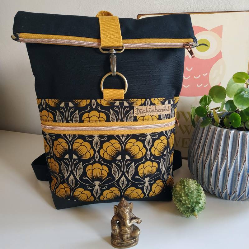 Rucksack, Backpack, Daypack, Foldover Aus Canvas Und Kunstleder von DieLiebenaeht