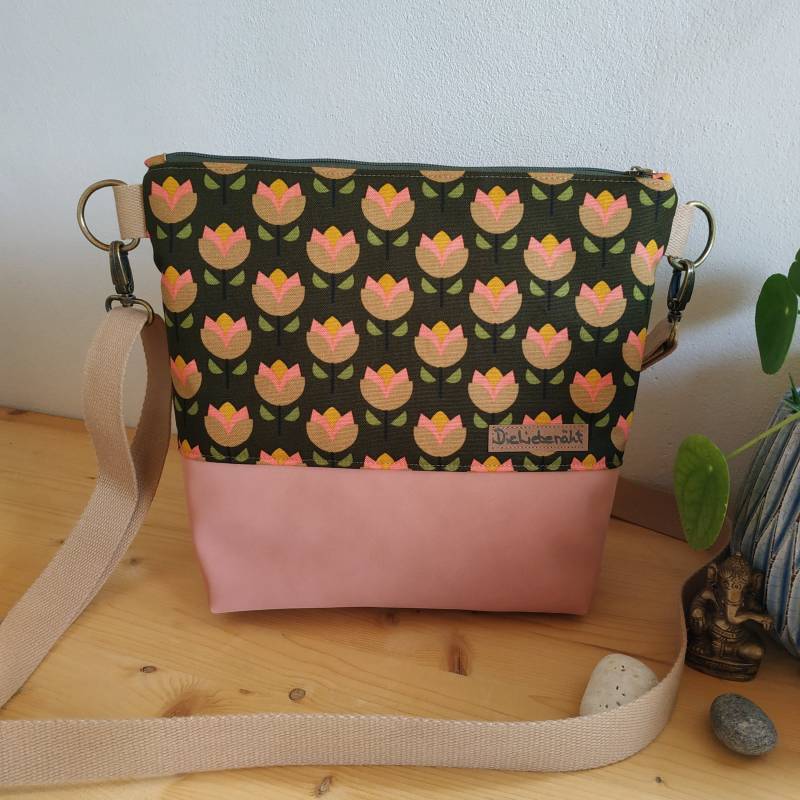 Umhängetasche, Crossover, Schultertasche Aus Canvas Und Kunstleder von DieLiebenaeht