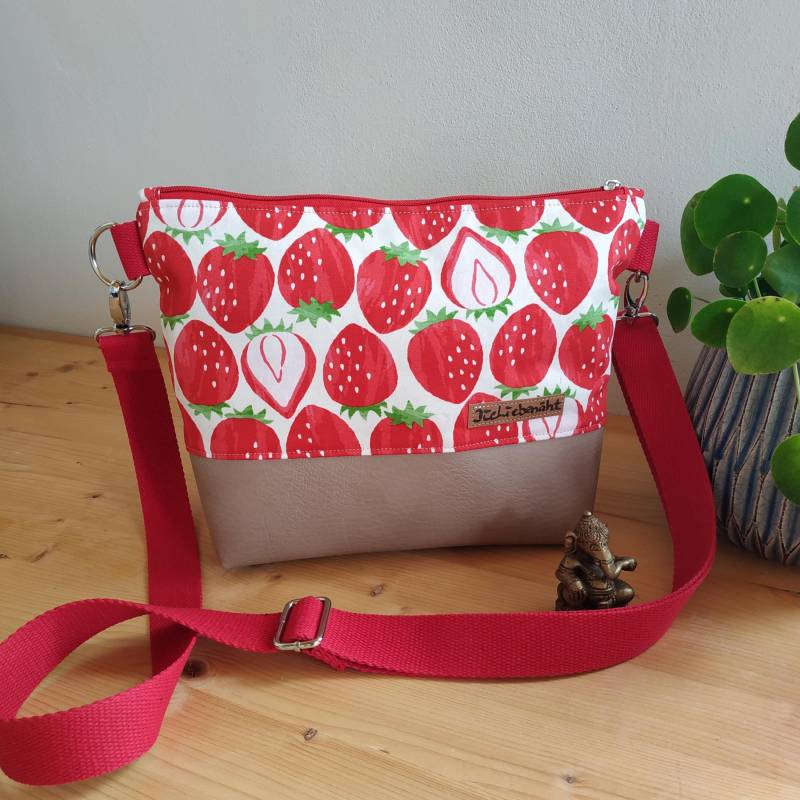 Umhängetasche, Schultertasche, Crossbody, Handgenäht Aus Canvas Und Kunstleder von DieLiebenaeht