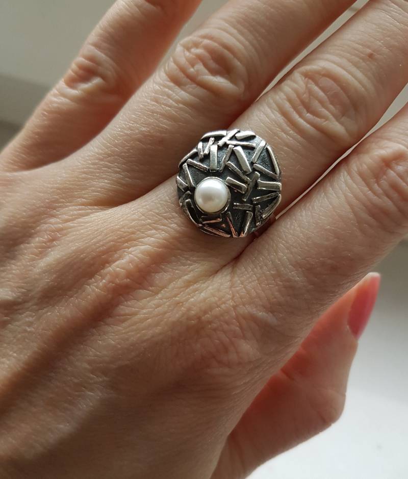 Perlen Ring , Perle in Silber , Silberring Mit Perle Goldschmiede von DieSchatzkammer