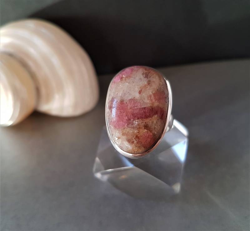 Thulit , Quarz in Silber Silberring Tulitquarz von DieSchatzkammer