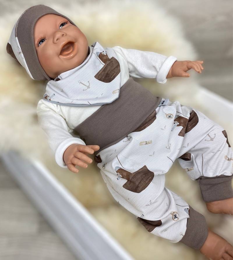 Baby Set 56 62 68 74 Hose , Mütze Und Dreieckstuch Erstausstattung New Born Set , Mädchen Pumphose, Beige Weiss Bär Matrose Boot von DieStoffprinzessin