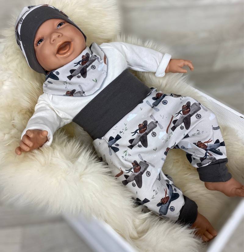 Baby Set 56 62 68 74 Hose , Mütze Und Dreieckstuch Erstausstattung New Born Set Flugzeug Beige Bär Junge Pumphose Grau von DieStoffprinzessin