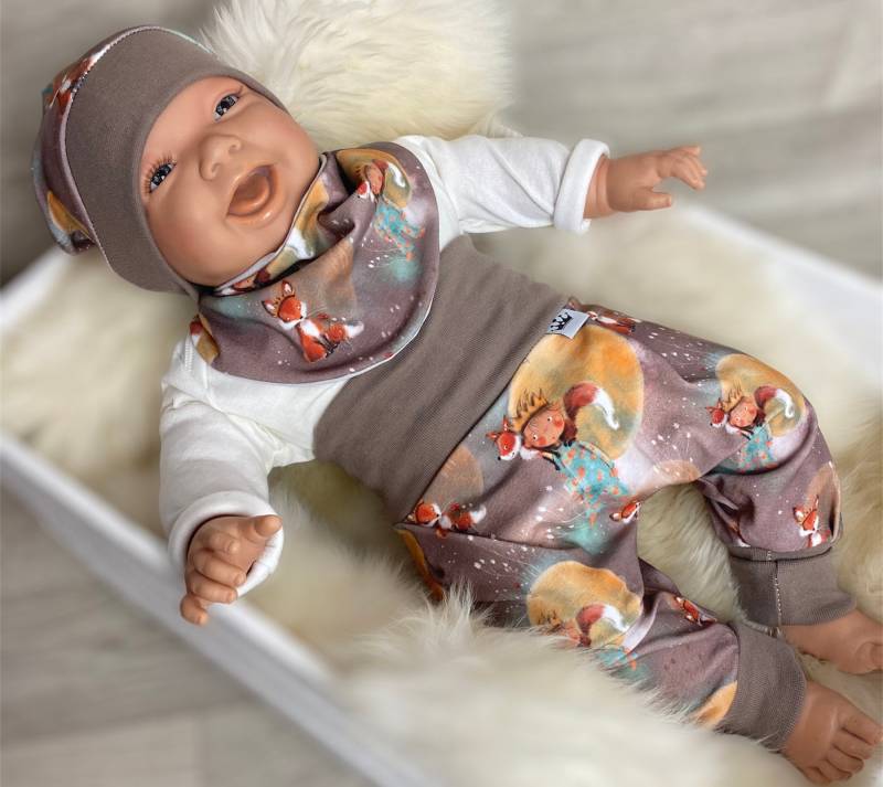 Baby Set 56 62 68 74 Hose , Mütze Und Dreieckstuch Erstausstattung New Born Set Junge Pumphose Fuchs Prinz Braun Bio Jersey von DieStoffprinzessin