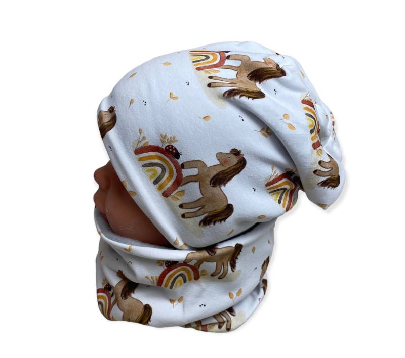 Beanie &loop Set , Gr 44-54 Mütze Kindermütze, Mützen Mädchen Mütze Wintermütze Beige Regenbogen Pferd von DieStoffprinzessin