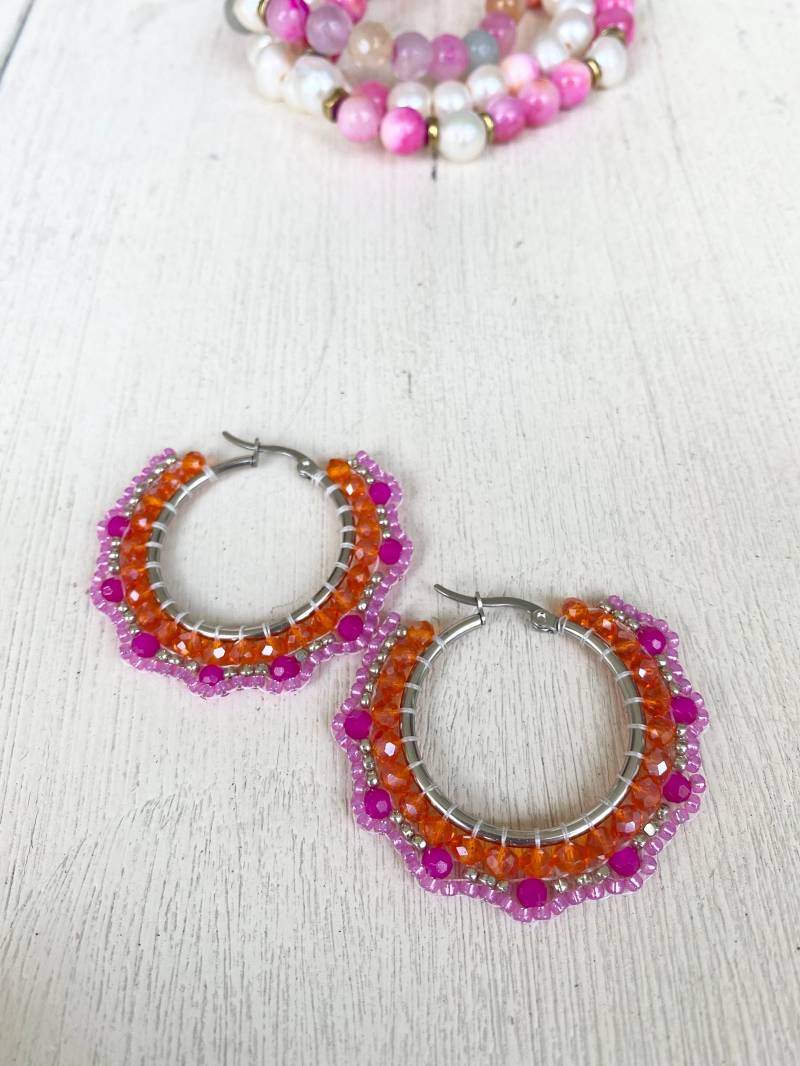 Edelstahl-Creole - Mit Kristall- Und Miyuki Perlen Aufregende Farbkombi Pink Leuchtendem Orange Ein Hingucker von DieknuepfereiAT