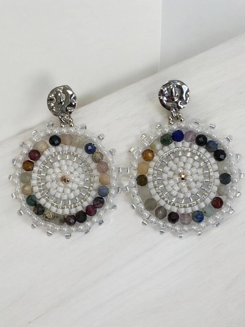 Federleichte, Zarte Miyuki Perlenohrringe, Ohrstecker Edelstahl, Mit Turmalin Und Weissen Miyukiperlen, Haken Möglich. Unikat - Handgemacht von DieknuepfereiAT