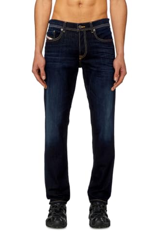 Diesel_2023 D-FINITIVE_Pants_Blau_34 von Diesel