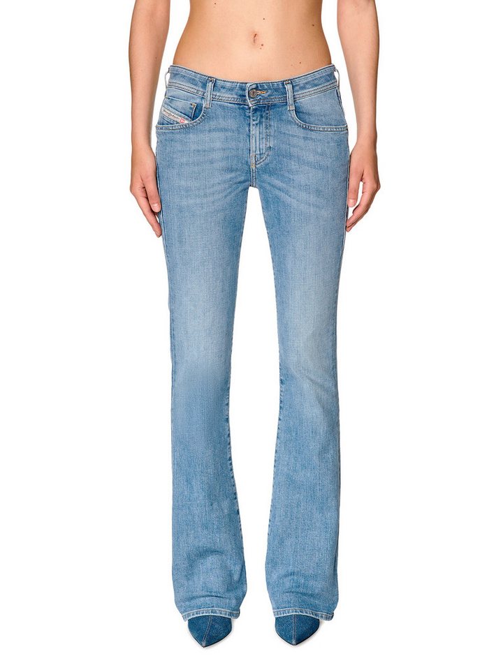 Diesel Bootcut-Jeans schmale, ausgestellte Beinform - D-EBBEY 09F76 - Länge:32 von Diesel