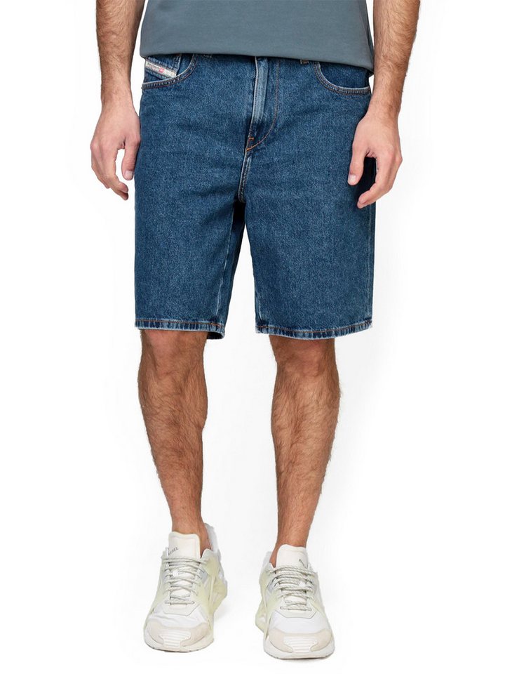 Diesel Jeansshorts Regular Fit - D-STRUKT-SHORT 0EHAH Diesel Jeansshorts Regular Fit - D-STRUKT-SHORT 0EHAH von Diesel
