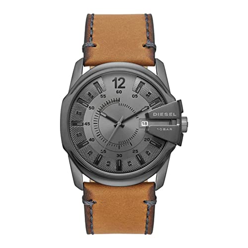 Diesel Herrenuhr Master Chief, Dreizeigeruhrwerk, 43 mm Gunmetal Edelstahlgehäuse mit Lederarmband, DZ1964 von Diesel