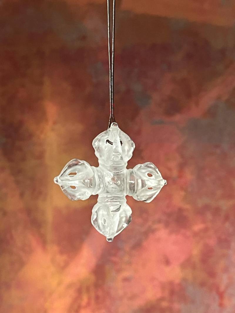 Vajra/Dorje Kette | Handgeschnitzte Kristalldorje Anhänger Amulett Vajra/Dorje Kette | Handgeschnitzte Kristalldorje Anhänger Amulett von DieterSchrade