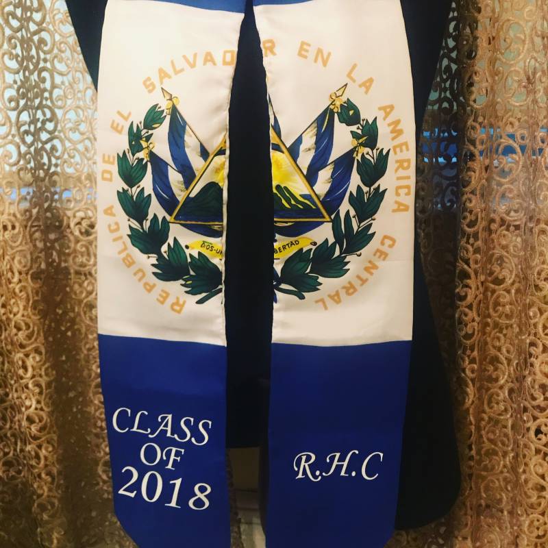 Custom El Salvador Flagge Druck Schärpe Custom El Salvador Flagge Druck Schärpe von DieulaDesigns