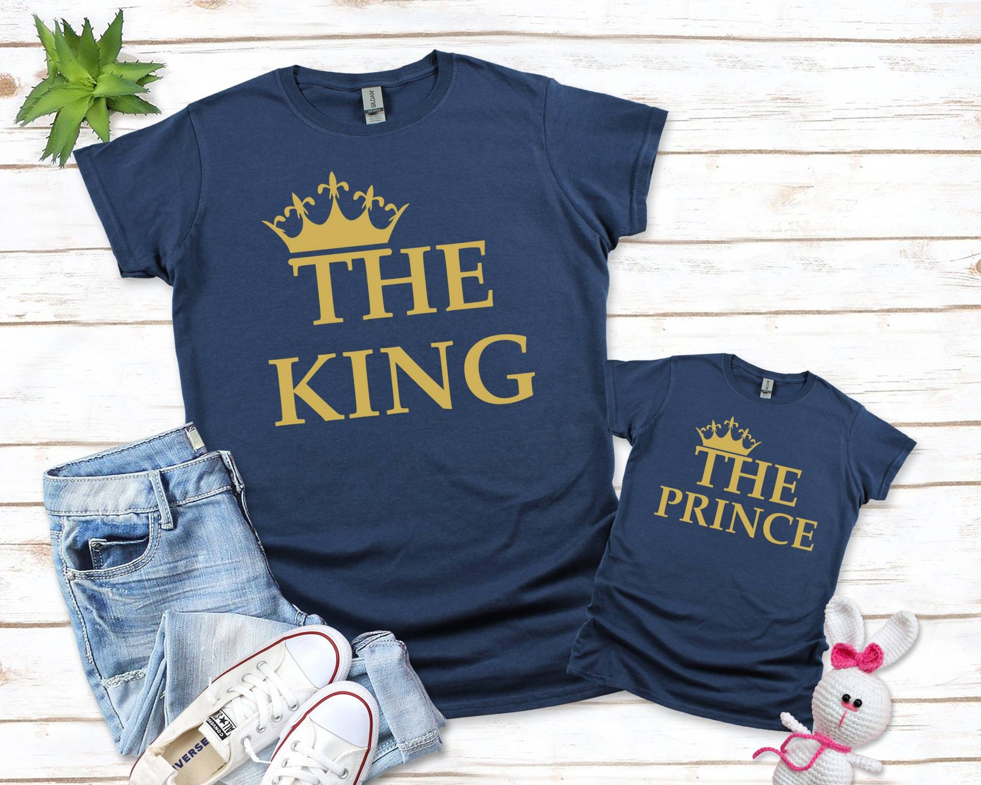 King Prince T Shirt Uk, Passender Papa Sohn Tshirts, Baby Bodysuit, Vatertagsshirt 2022, Vatertagsgeschenke Für Opa von DigitalMockupStudio