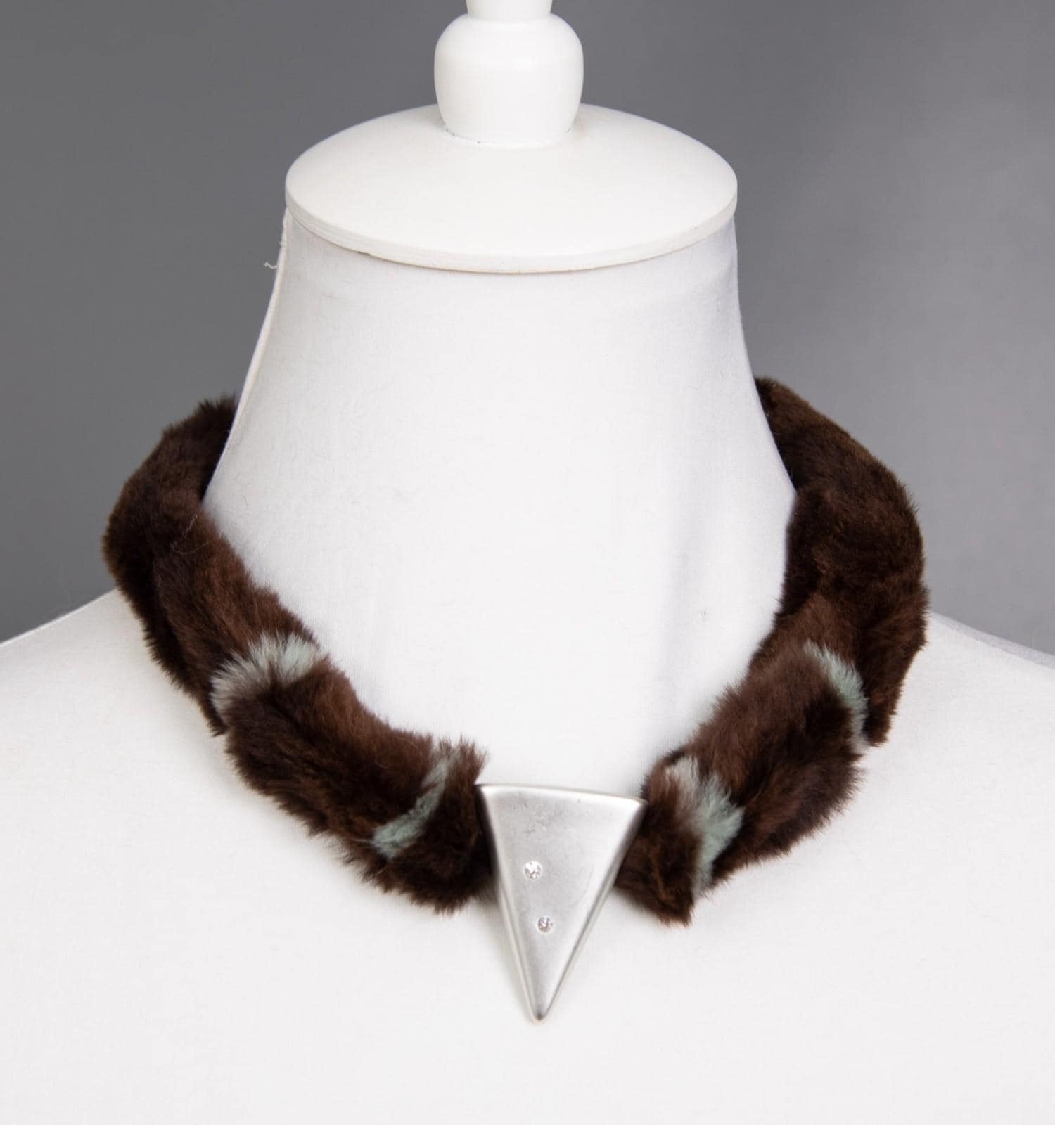 1347 Neue Glamouröse Real Rex Chinchilla Pelzmantel Pelz Halskette Wunderschöner Look 1347 Neue Glamouröse Real Rex Chinchilla Pelzmantel Pelz Halskette Wunderschöner Look von DilartPlus