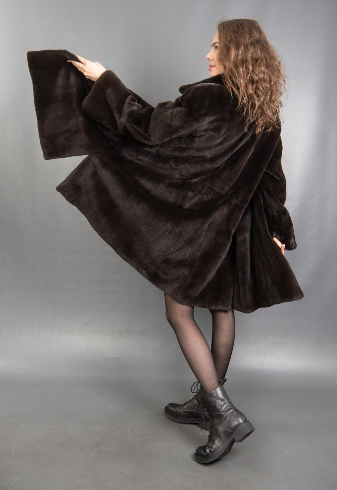 15389 Bezaubernder Echt Geschorener Nerz Mantel Jacke Swinger Luxus Pelz Schöner Gr. L von DilartPlus