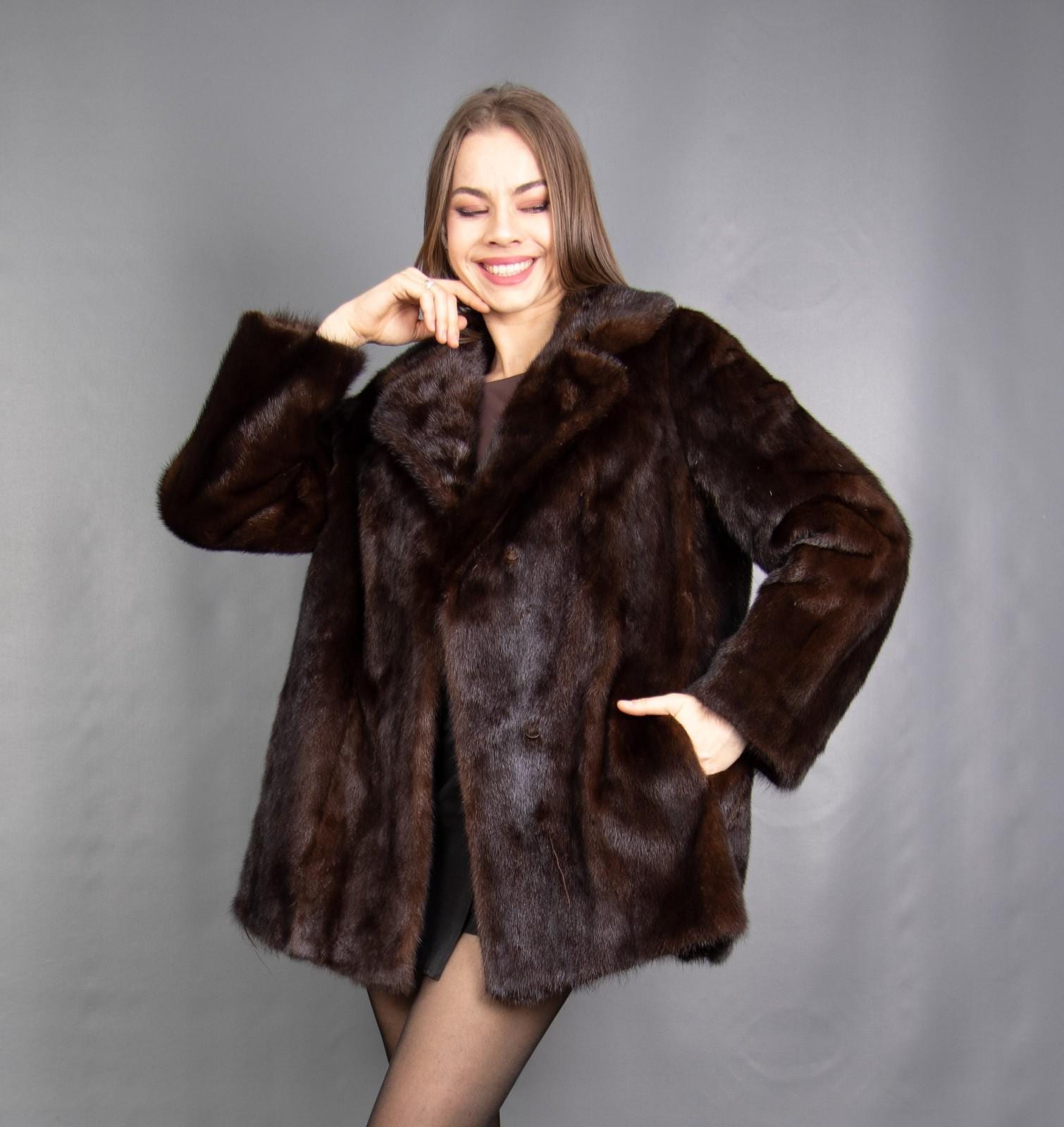 15710 Wunderschöne Echt Nerz Mantel Luxus Pelz Jacke Optik Gr. M 15710 Wunderschöne Echt Nerz Mantel Luxus Pelz Jacke Optik Gr. M von DilartPlus