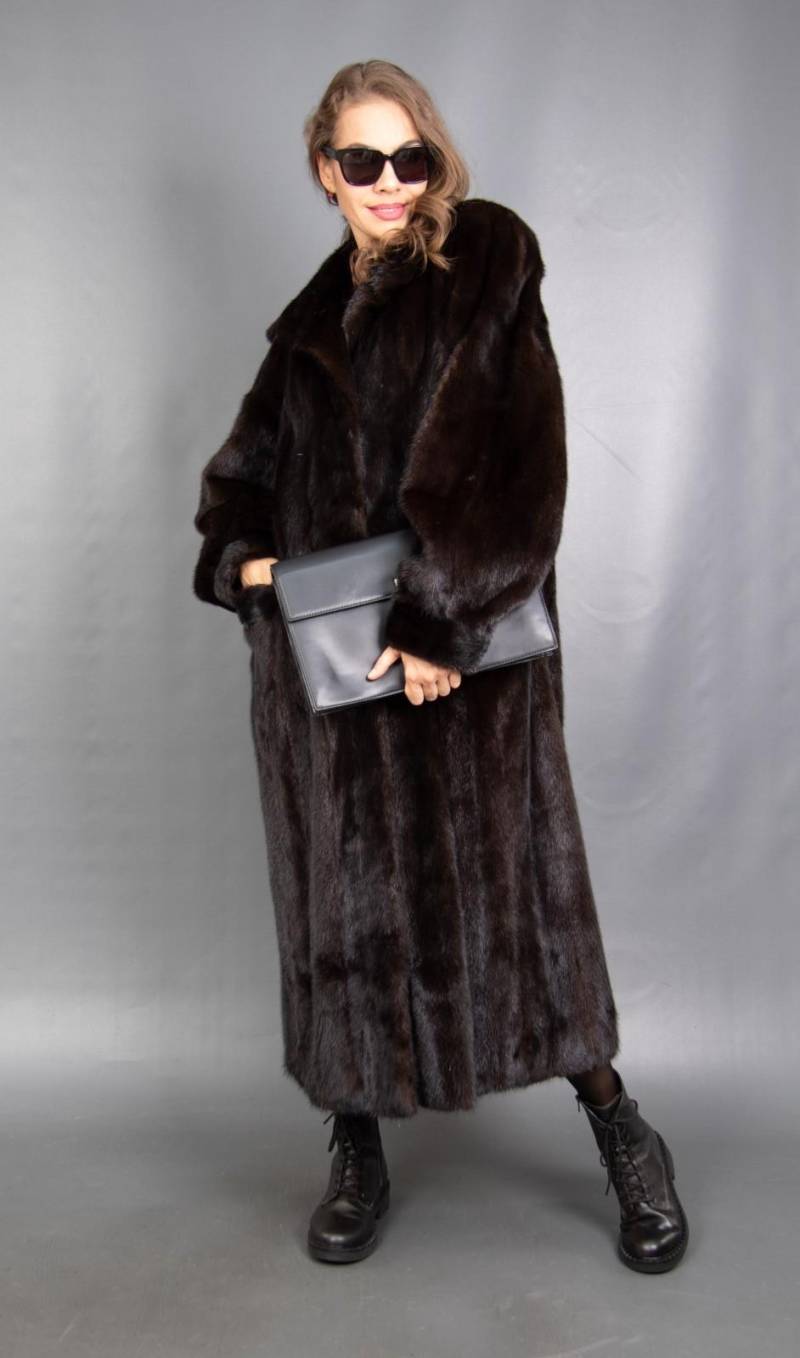 16001 Traumhafter Echt Nerz Mantel Luxus Swinger Schöner Look Pelz Gr. M 16001 Traumhafter Echt Nerz Mantel Luxus Swinger Schöner Look Pelz Gr. M von DilartPlus