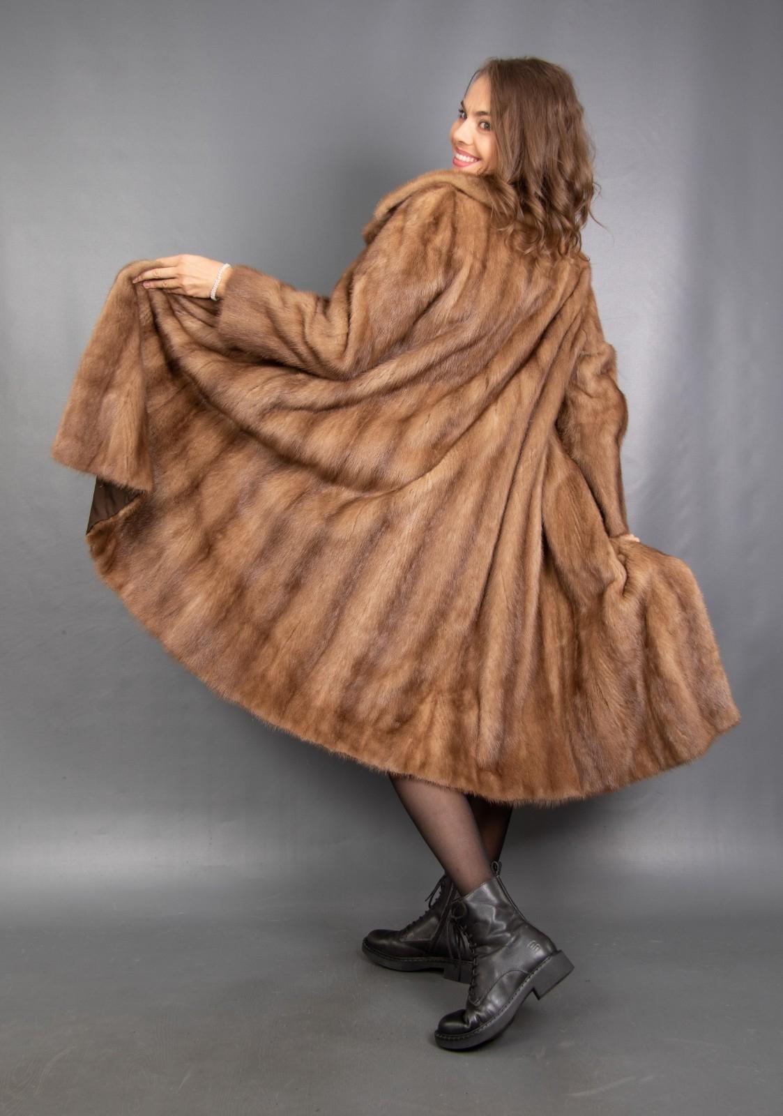 16020 Wunderschöne Echt Nerz Mantel Luxus Jacke Swinger Schöner Look Pelz Gr M 16020 Wunderschöne Echt Nerz Mantel Luxus Jacke Swinger Schöner Look Pelz Gr M von DilartPlus