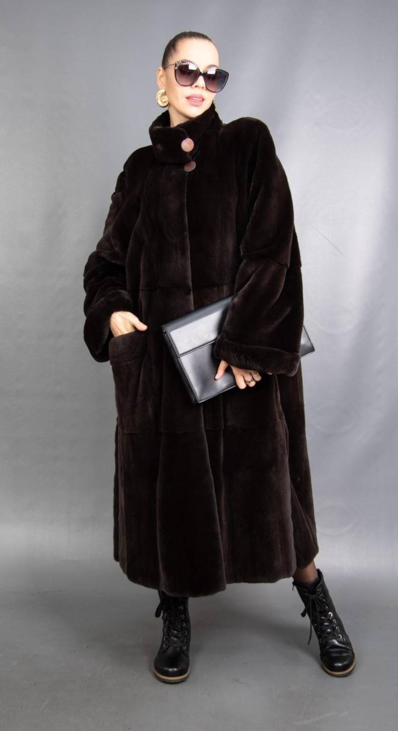 16350 Bezaubernder Echt Geschorener Saga Royal Nerz Mantel Luxus Pelz Gr. L von DilartPlus