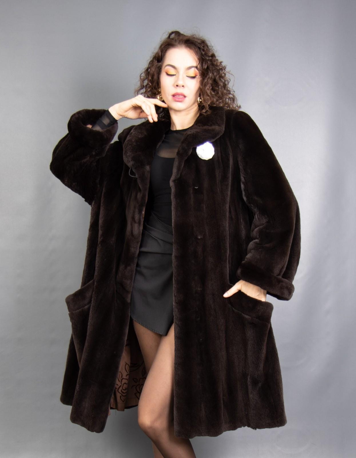 16415 Wunderschöne Echt Geschorene Nerz Mantel Luxus Pelz Jacke Swinger Wunderschöner Größe Xl 16415 Wunderschöne Echt Geschorene Nerz Mantel Luxus Pelz Jacke Swinger Wunderschöner Größe Xl von DilartPlus