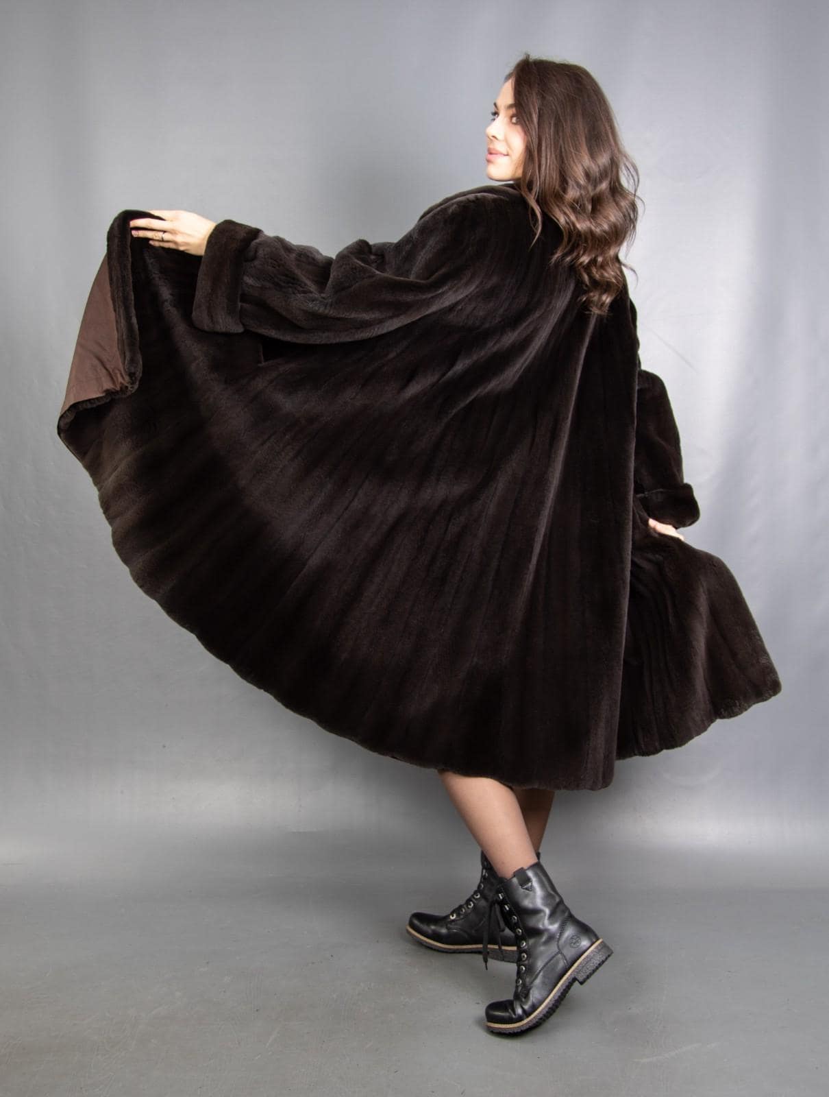 7420 Bezaubernder Echt Geschorener Nerz Mantel Luxus Pelz Jacke Swinger Gr. L von DilartPlus