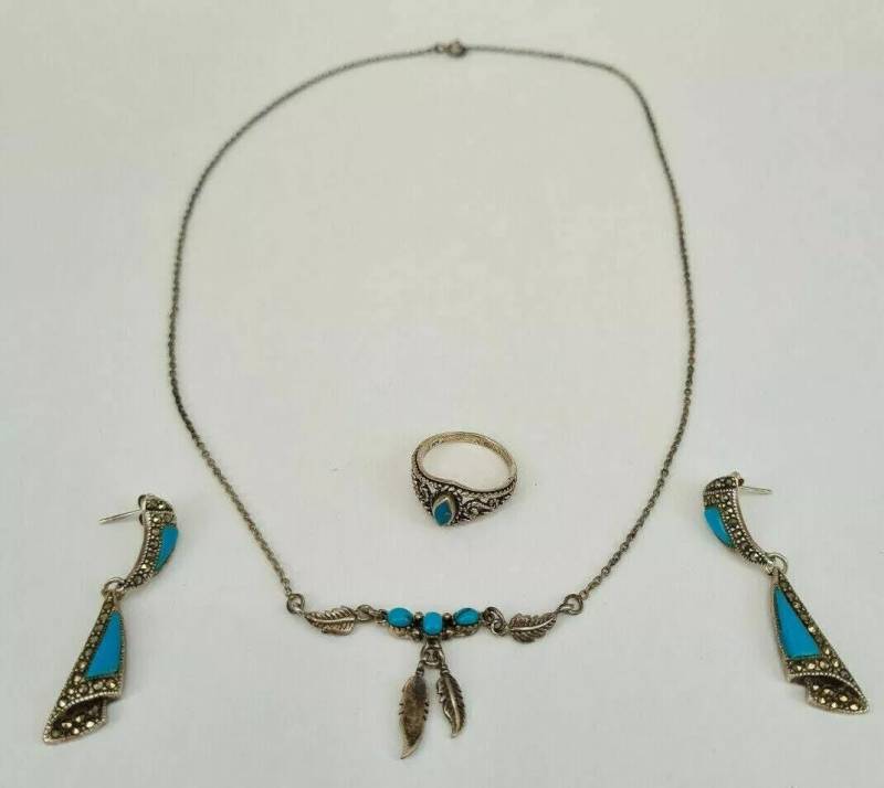 Wunderschönes Set Halskette Ohrringe 925 Silber Kette Wunderschönes Set Halskette Ohrringe 925 Silber Kette von DilartPlus