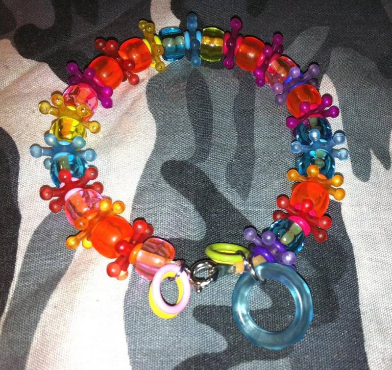 Spine Kandy Mehrfarbige Perlenarmbänder Mit Pony-Perlen, Trixies & Gummi-O-Ringen Cyber Spine Kandy Mehrfarbige Perlenarmbänder Mit Pony-Perlen, Trixies & Gummi-O-Ringen Cyber von DimensionalChainz