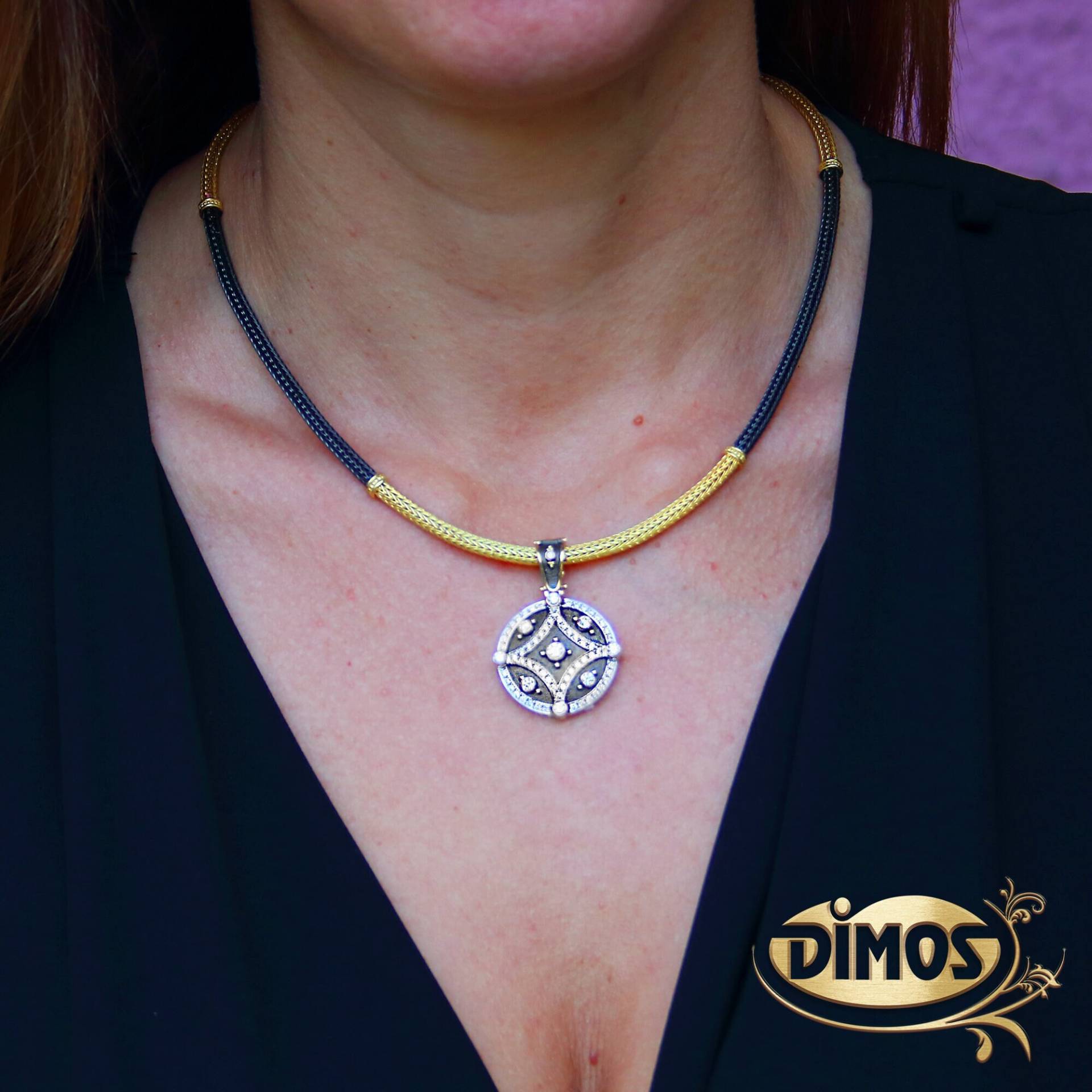 Dimos 18K Gold Noir Diamanten Anhänger in Halskette. Byzantinisch Inspirierter Schmuck. Jubiläumsgeschenk von DimosJewellery