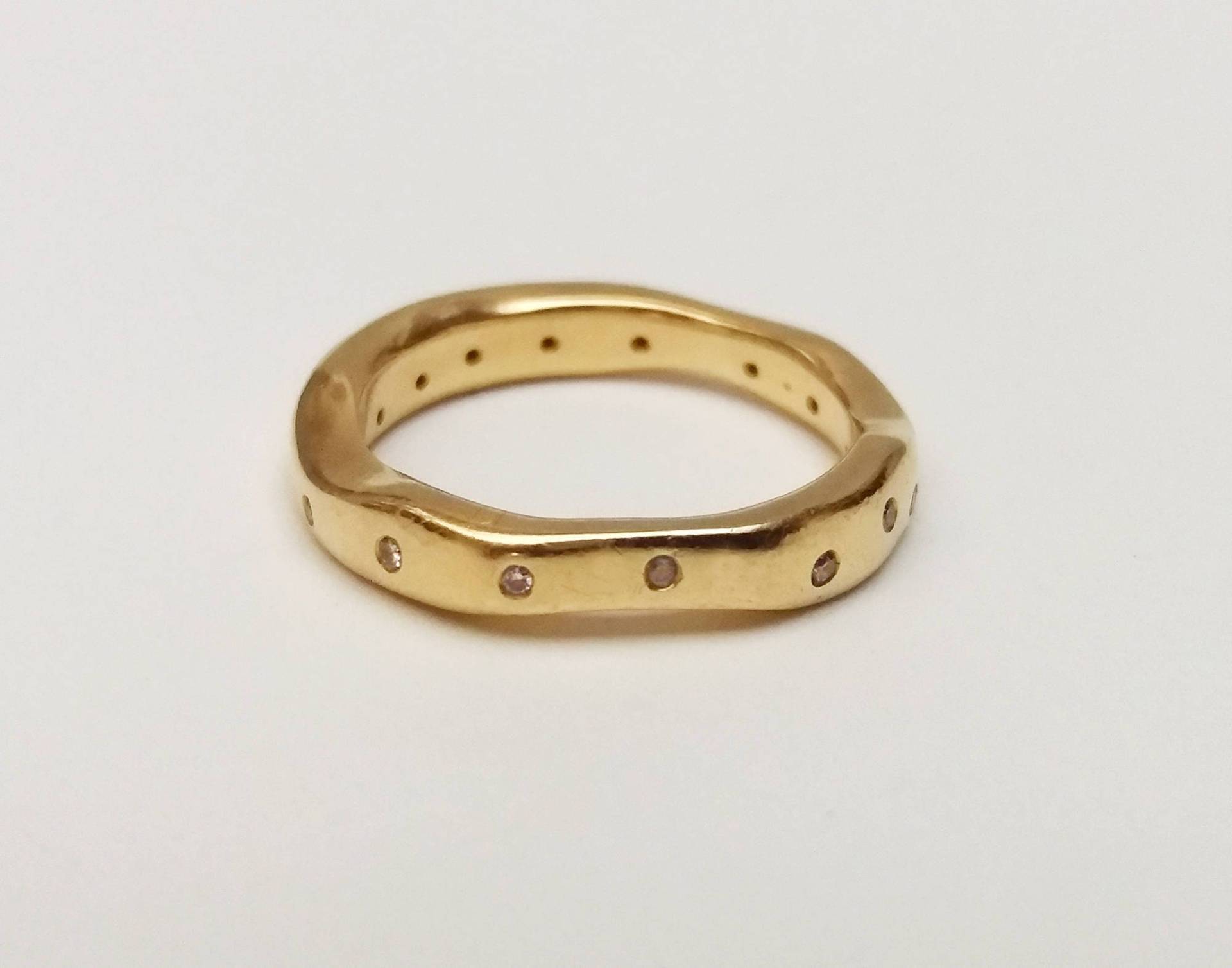 Gold 18 K Hochzeit Ring Band, Band Mit Weißen Diamanten, Einzigartige Moderne Ehering, Goldring Diamanten Gold 18 K Hochzeit Ring Band, Band Mit Weißen Diamanten, Einzigartige Moderne Ehering, Goldring Diamanten von DinaAbargilJewelry