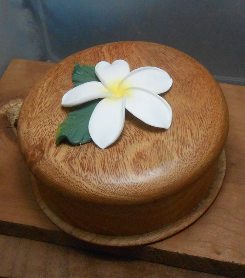 Blumen-Vintage-Schmuck-Box von DinaMichelleJewelry