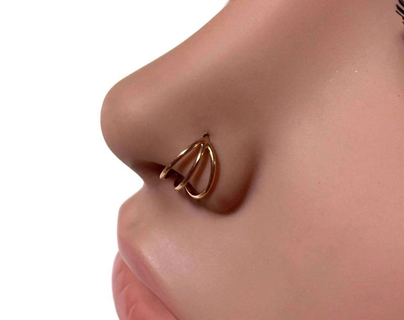 14K Solid Rose Gold Nasenring Dreifach Hoop ~ Layered Roségold Gestapelter Rosegold Nasenloch Piercing Schmuck 14K Solid Rose Gold Nasenring Dreifach Hoop ~ Layered Roségold Gestapelter Rosegold Nasenloch Piercing Schmuck von DinanRings