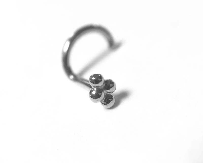4 Gepunktete Nasenstecker ~ Perlen Nasenring Nickelfreies Sterling Silber 3 Mm Sehr Schlicht 22 Gauge 20 18 4 Gepunktete Nasenstecker ~ Perlen Nasenring Nickelfreies Sterling Silber 3 Mm Sehr Schlicht 22 Gauge 20 18 von DinanRings