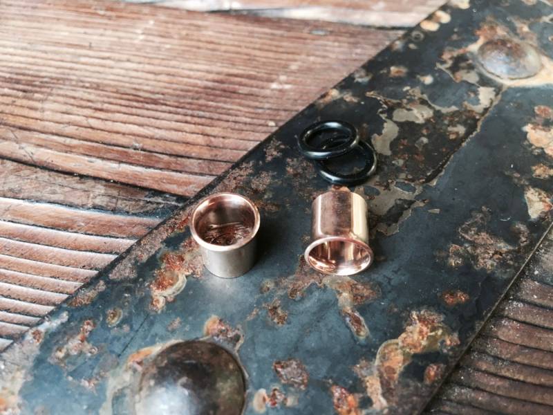 Einfache Roségold-Messgeräte ~ Ohrtunnel Gestreckte Ohrläppchen Roségold Getauchtes Sterlingsilber Kleine Röhren Als Paar Verkauft Einfache Roségold-Messgeräte ~ Ohrtunnel Gestreckte Ohrläppchen Roségold Getauchtes Sterlingsilber Kleine Röhren Als Paar Verkauft von DinanRings