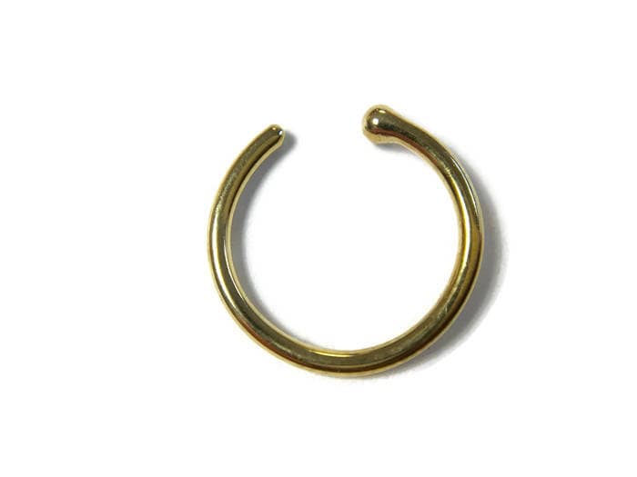 Gelbgold Nase Reifen Hufeisen Mit Stopper - Septum Piercing Ring Gelbgold Nase Reifen Hufeisen Mit Stopper - Septum Piercing Ring von DinanRings