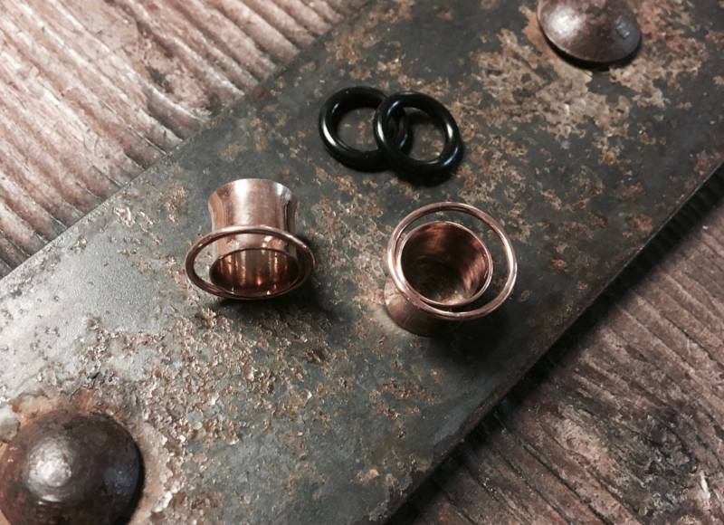 Rosegold Orb Gauges ~ Kleine Kreis Ohrringe Roségold Getauchte Sterling Silber Tube Kleinere Rosegold Orb Gauges ~ Kleine Kreis Ohrringe Roségold Getauchte Sterling Silber Tube Kleinere von DinanRings