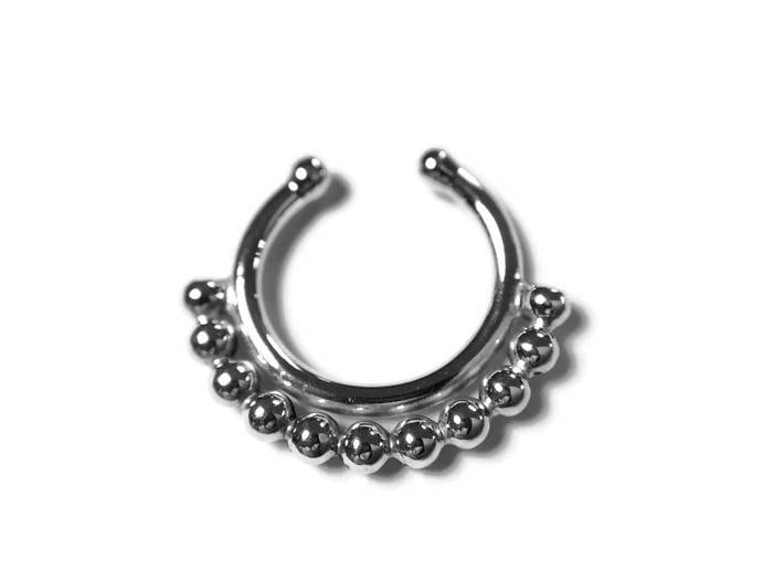 Silber Perlen Clip-On Septum Ring - Faux Nase Prise Auf Gefälschte Schmuck Sterling Silber Perlen Clip-On Septum Ring - Faux Nase Prise Auf Gefälschte Schmuck Sterling von DinanRings