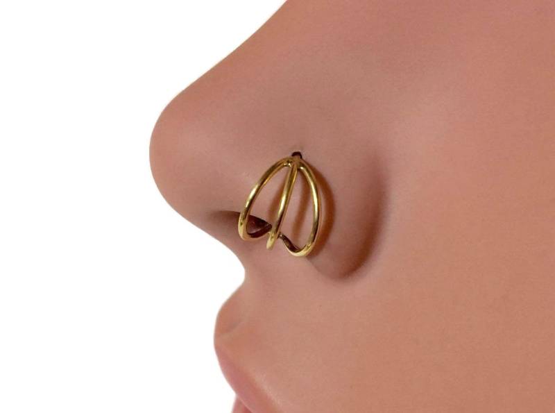 Solider 14 Karat Gelbgold Nasenring Triple Hoop ~ Layered Nostril Piercing 3 Creolen Für Einzelpiercing Solider 14 Karat Gelbgold Nasenring Triple Hoop ~ Layered Nostril Piercing 3 Creolen Für Einzelpiercing von DinanRings